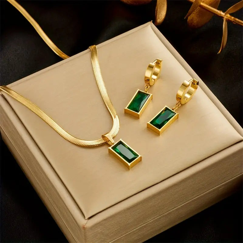 Emerald Glow Jewelry Set – Radiance & Elegance