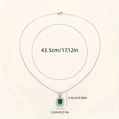 Emerald Green Radiance Necklace – Light of Renewal