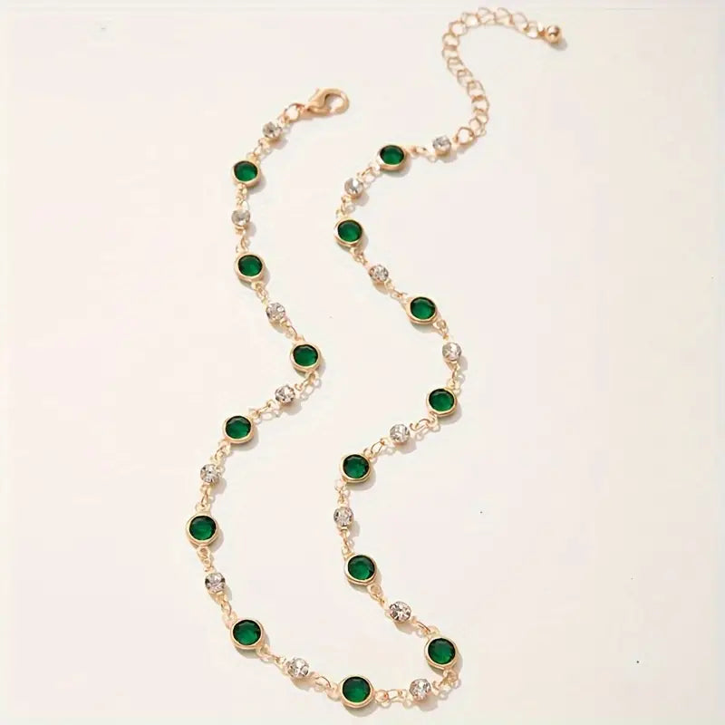 Emerald Whisper Choker – Elegance in Balance