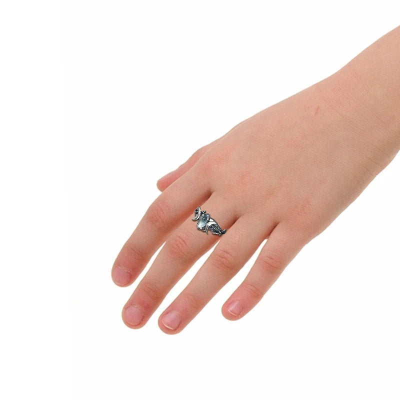 Vintage Bohemian Triple Moon Ring – Luna Glow