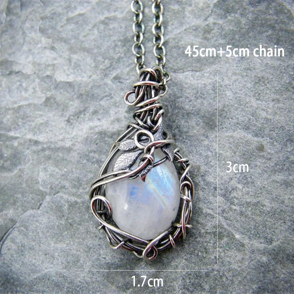 Cabochon Vintage Boho Moonstone Necklace – Luna Glow