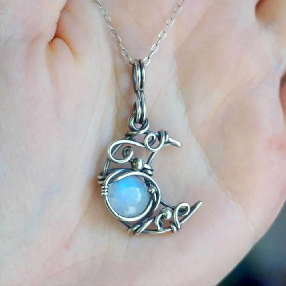 Cabochon Vintage Boho Moonstone Necklace – Luna Glow